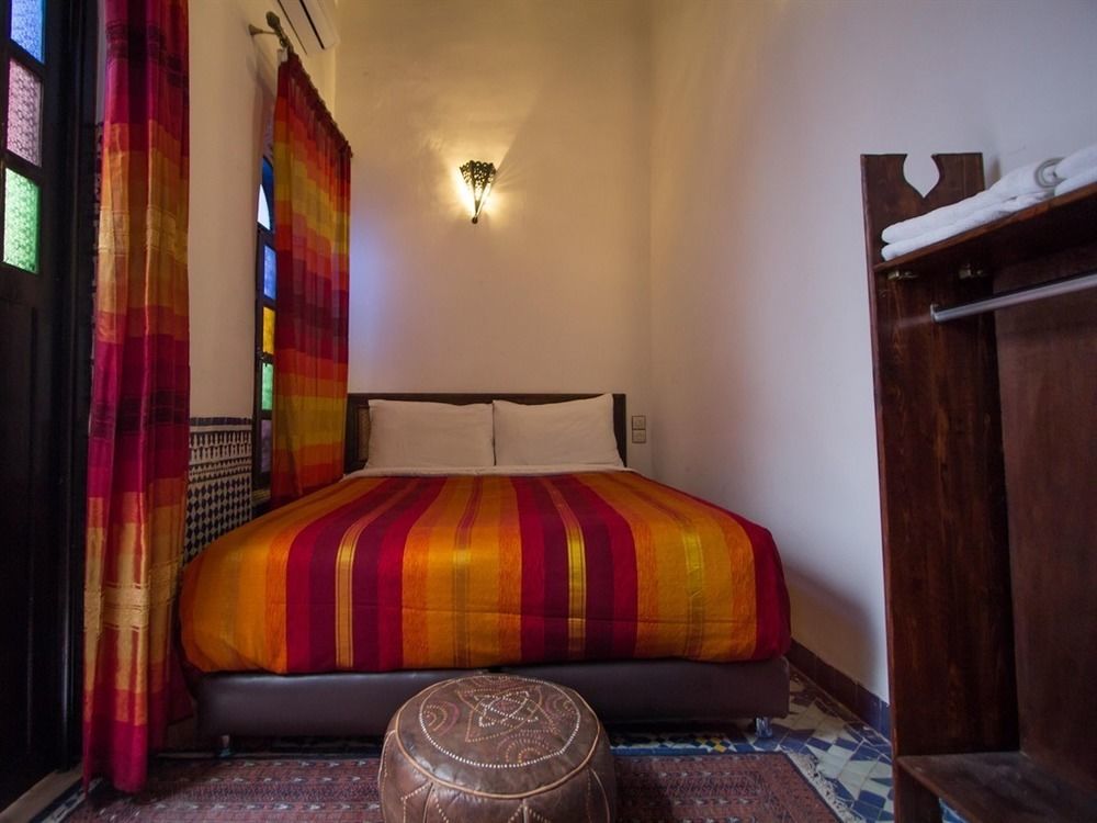 Riad Taha Фес Экстерьер фото